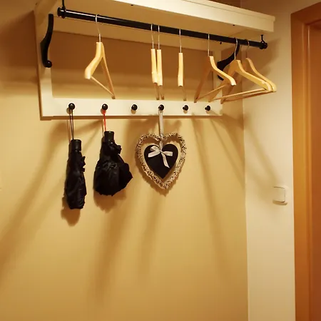 ペンション ウェッバー ゲストハウス