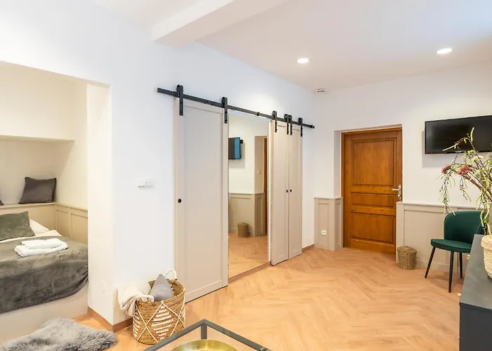 Πανσιόν Weber